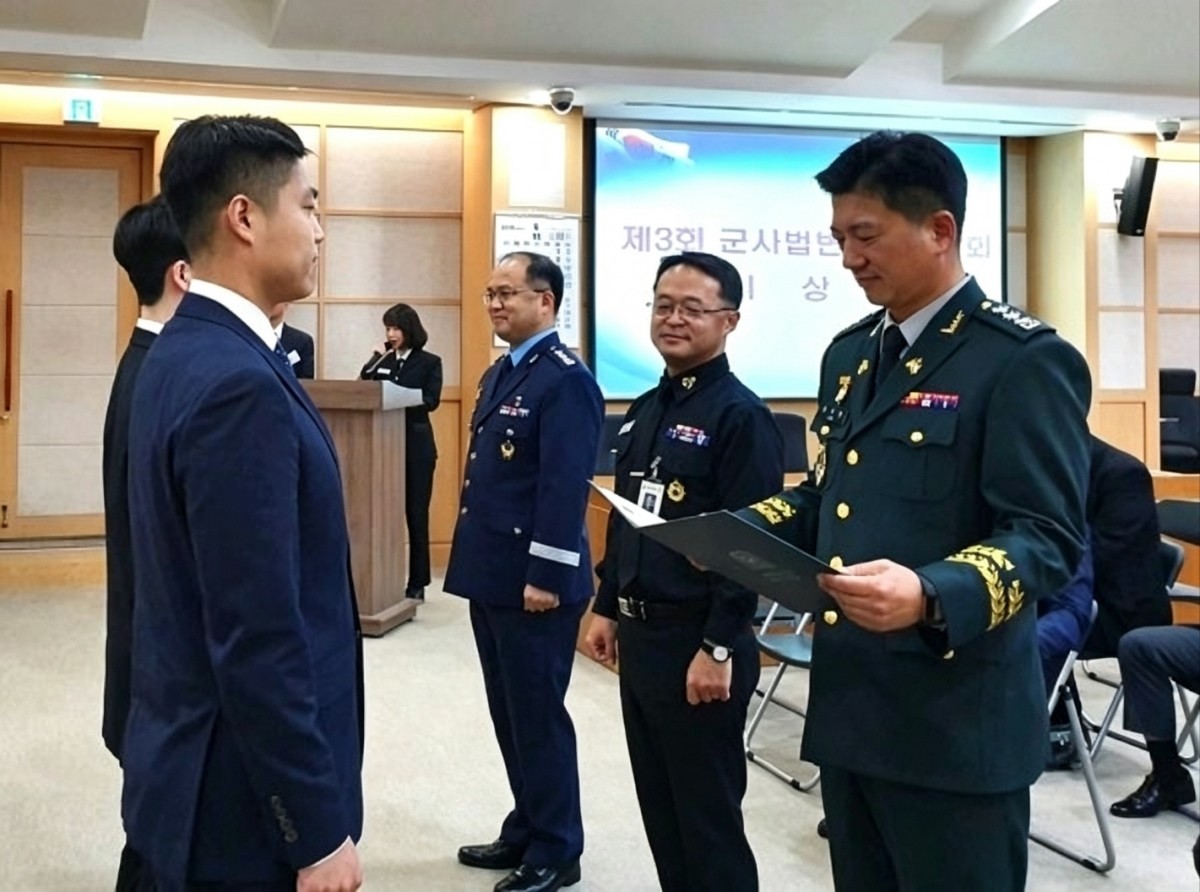 성희롱미성립│신고된 9가지 성희롱 혐의 모두 미성립 성공사례 │경기│캡틴법률사무소│경찰출신변호사