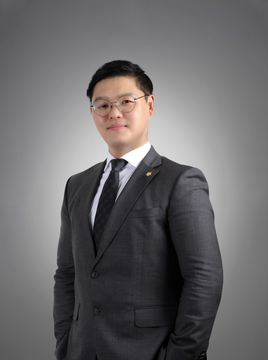 홍성환 변호사